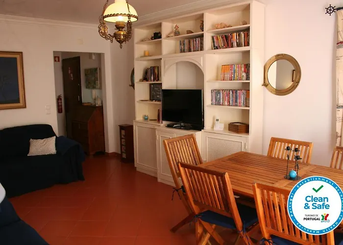 Cezimbra Guest House